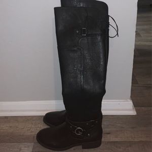 Guess boots